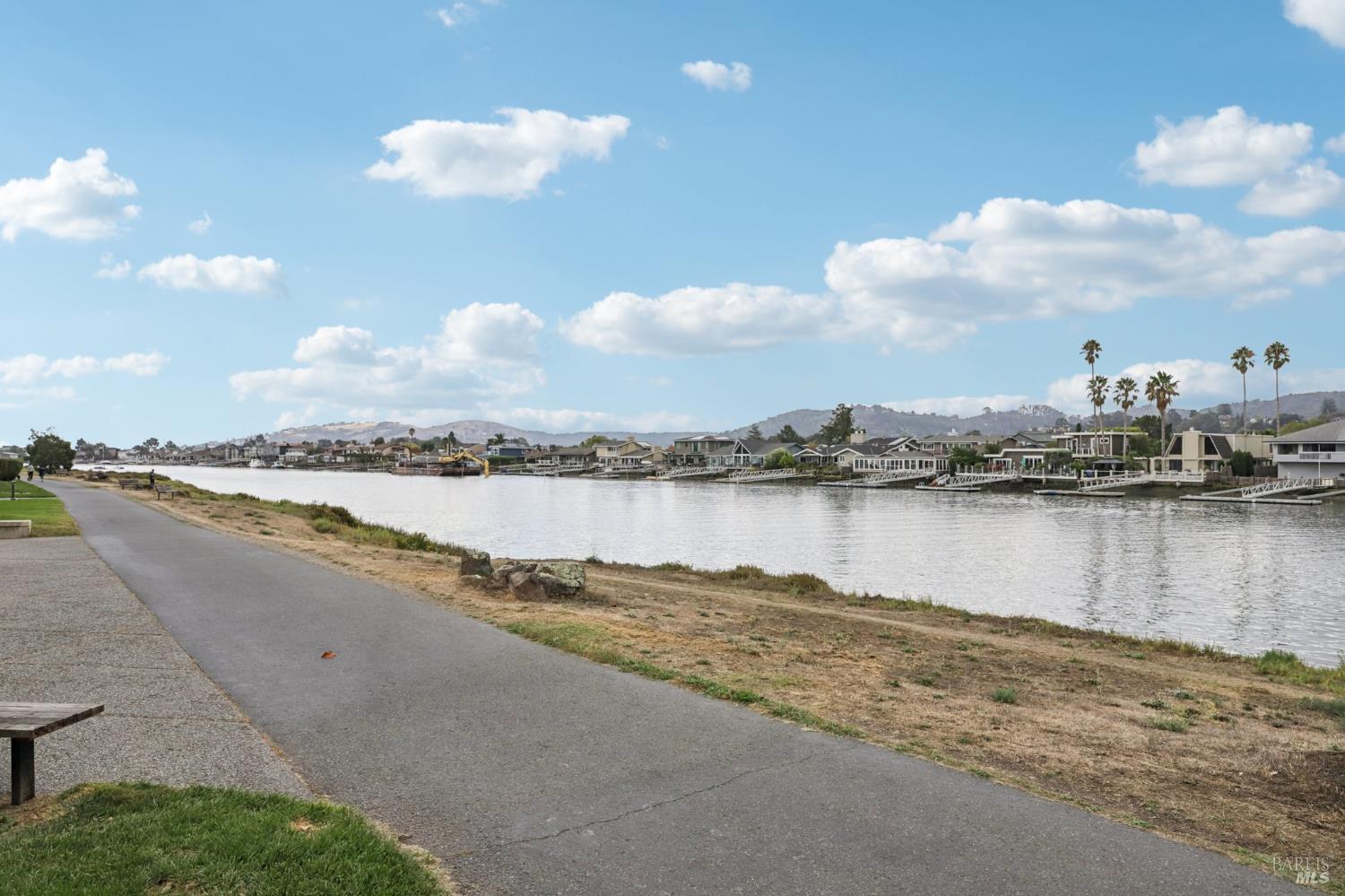 290 Via Casitas # 206