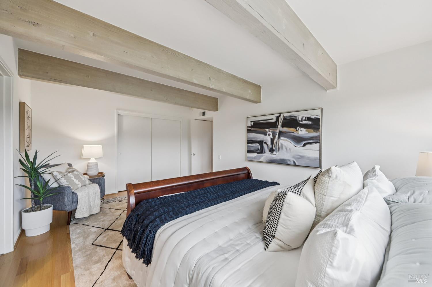 290 Via Casitas # 206