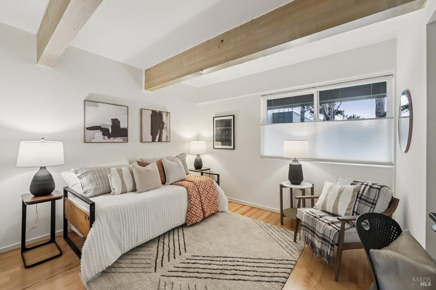 290 Via Casitas # 206