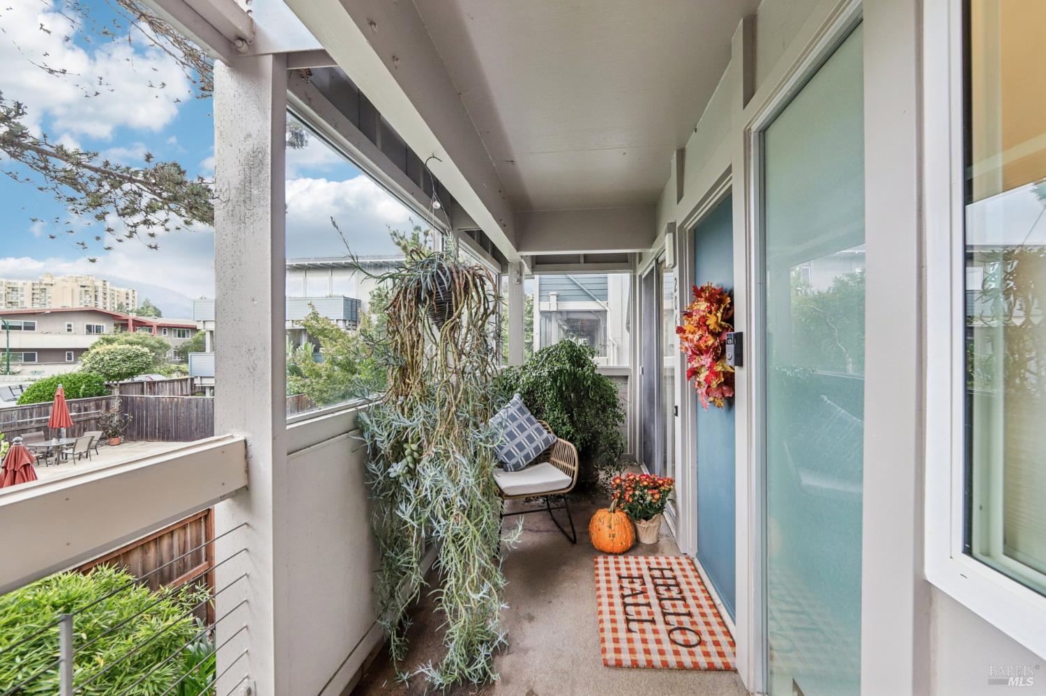 290 Via Casitas # 206