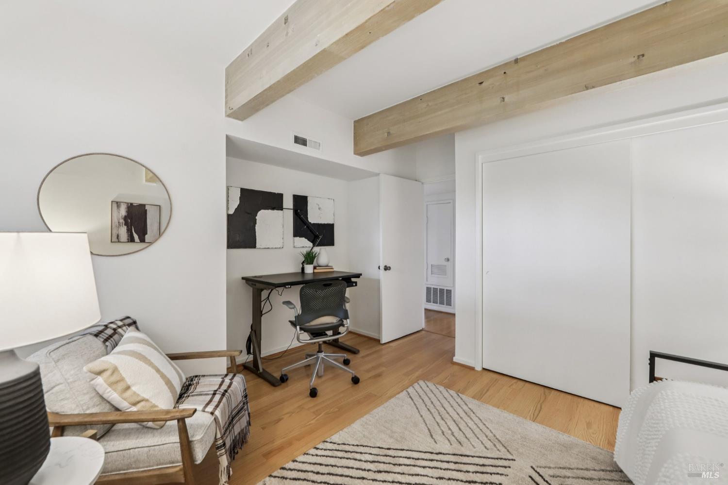 290 Via Casitas # 206