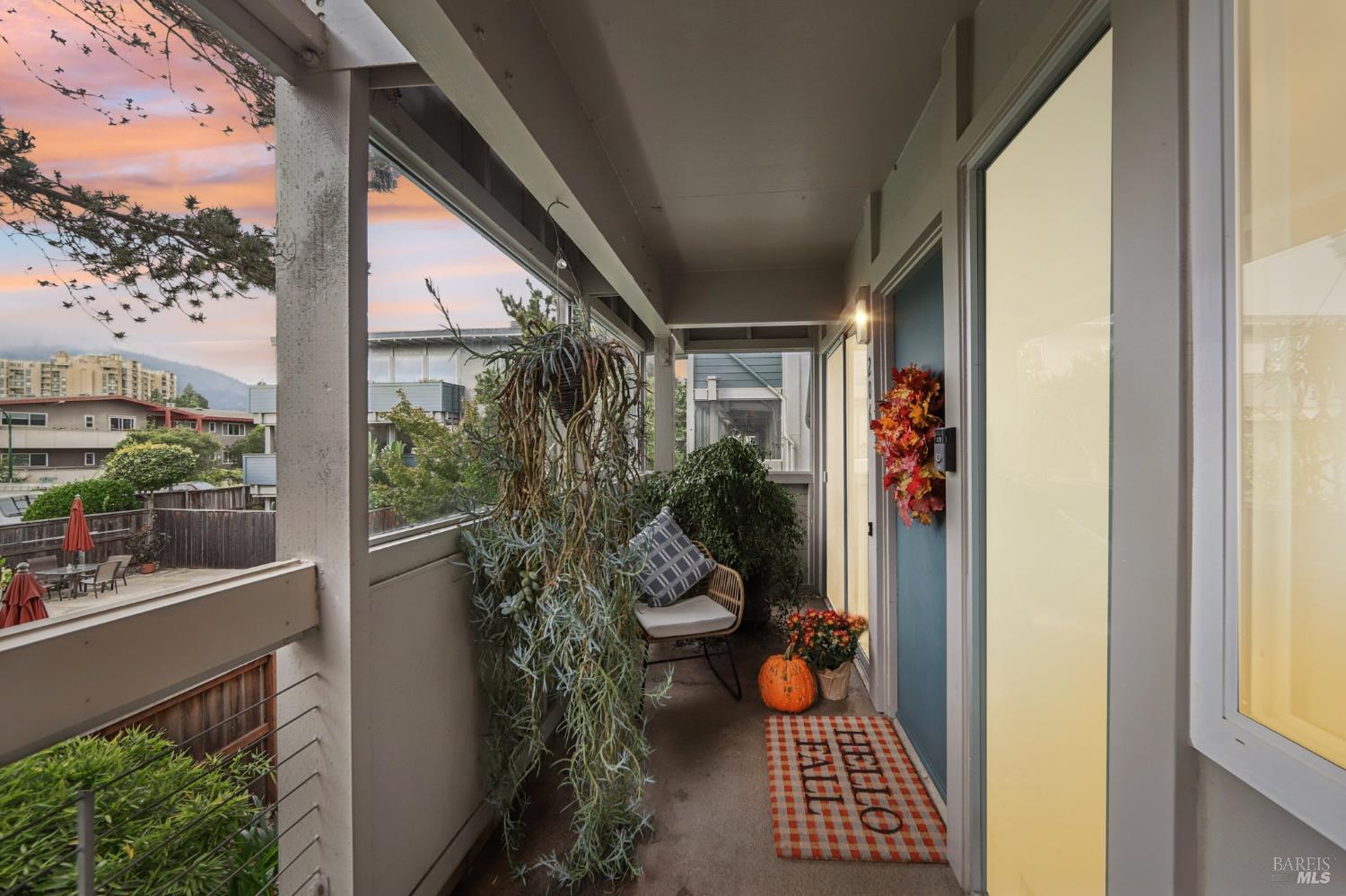 290 Via Casitas # 206