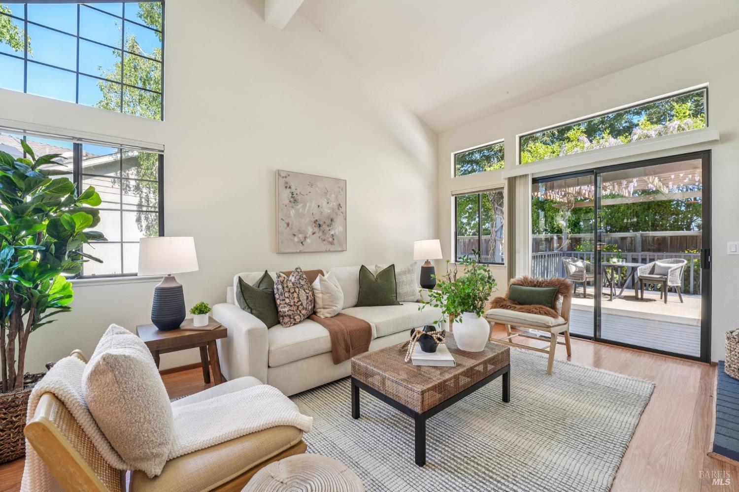 22 Saint Matthews Court