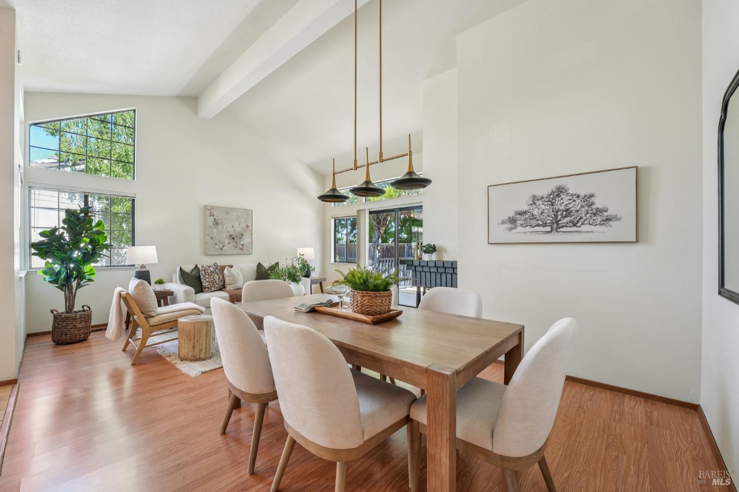 22 Saint Matthews Court