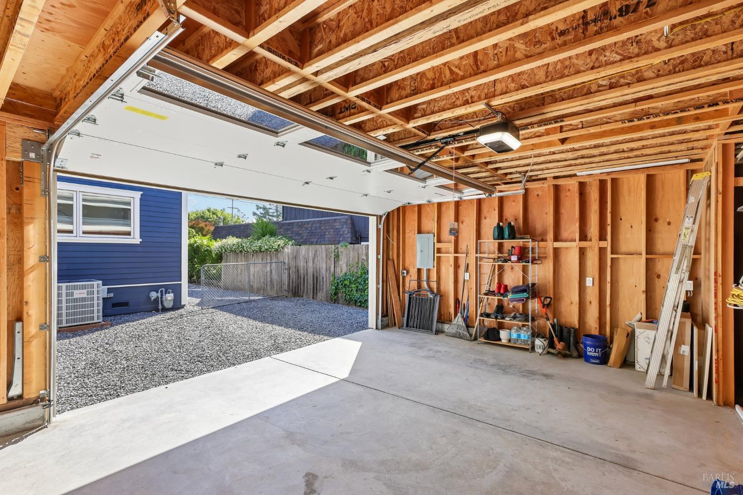 107 6th Street