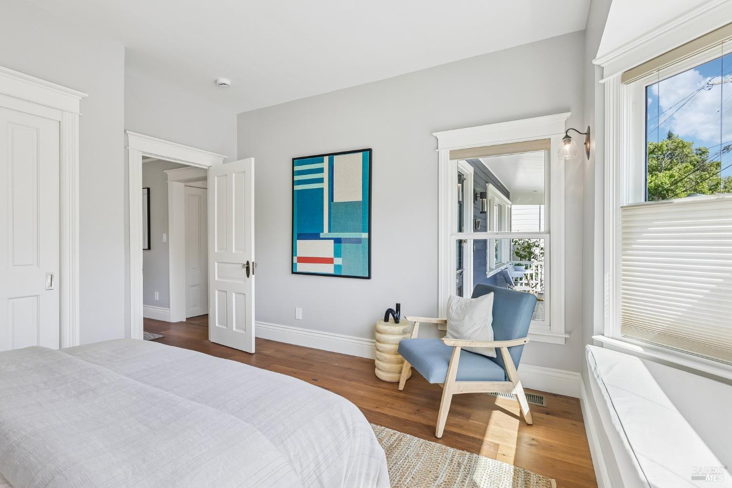 107 6th Street