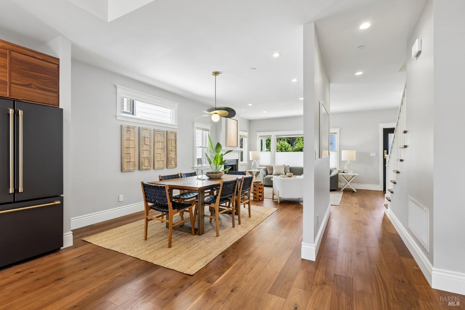 107 6th Street