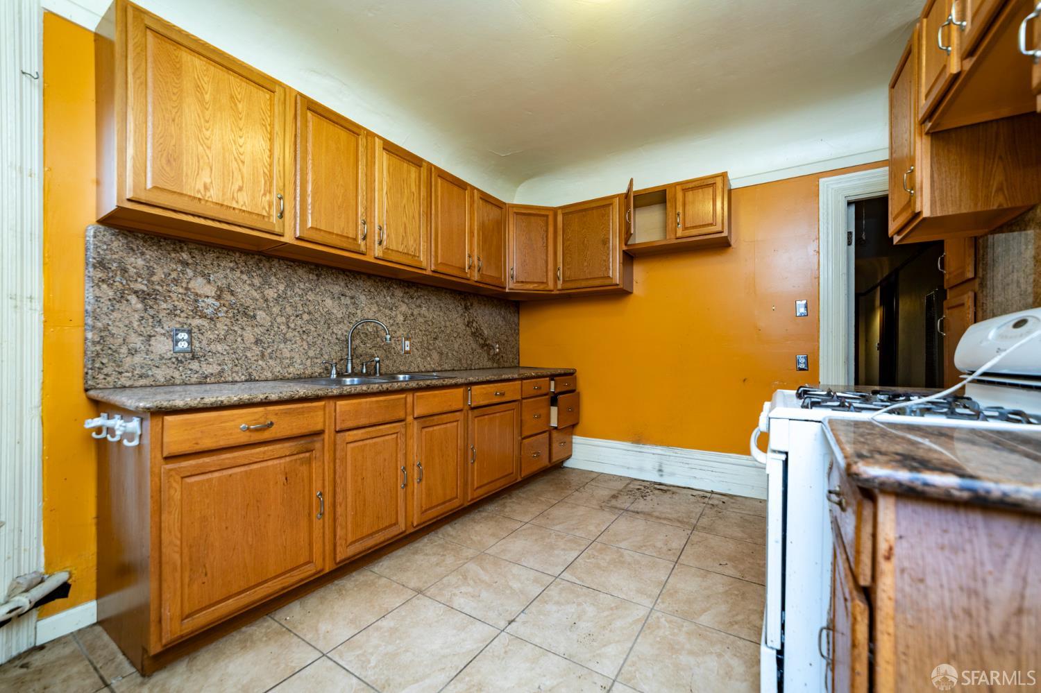 412-414 Central Avenue