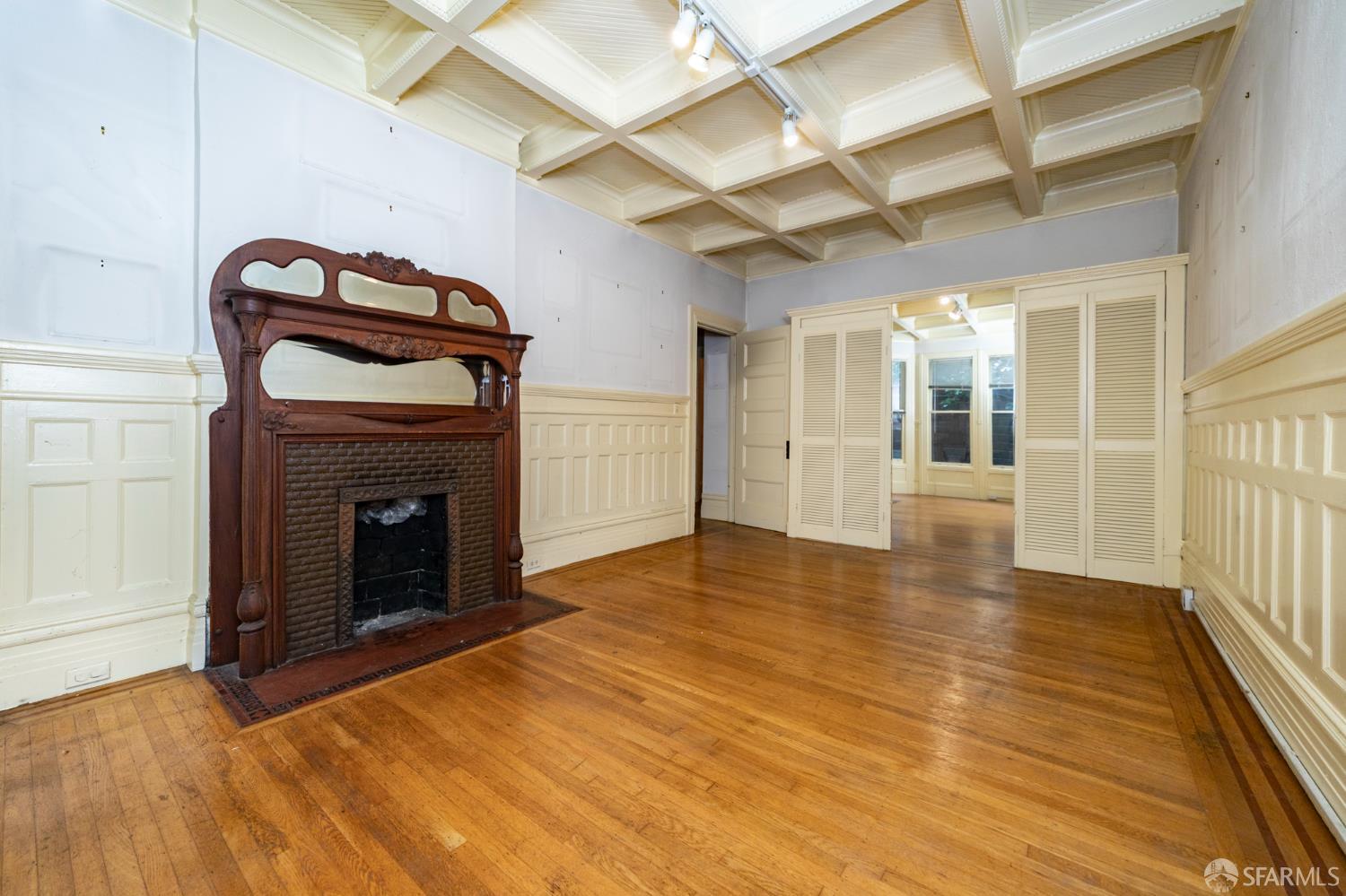 412-414 Central Avenue