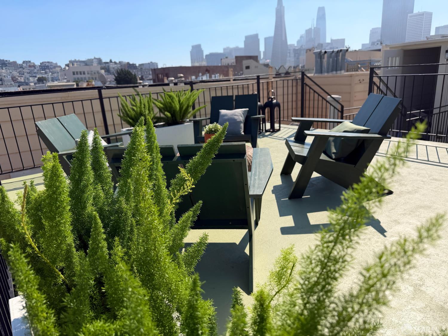 735 Union Street