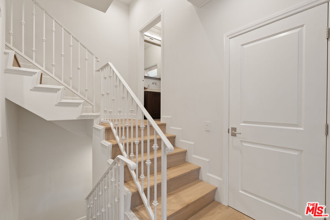 1032 3rd St Unit: 101