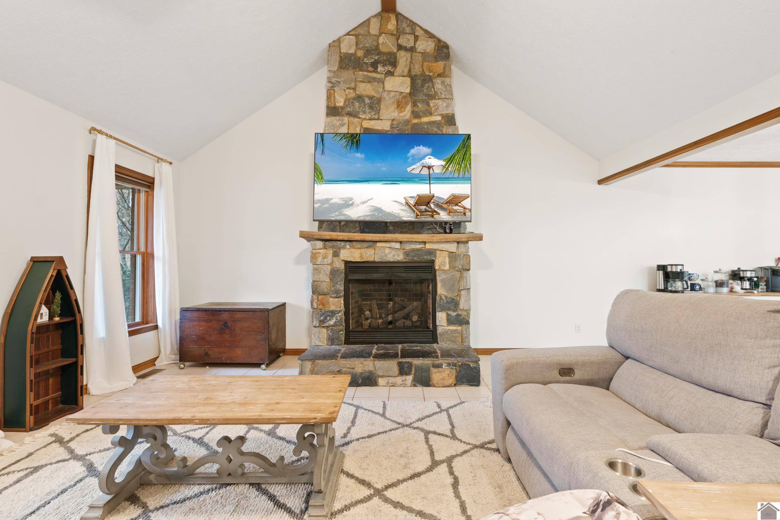4064 State Route 408 W