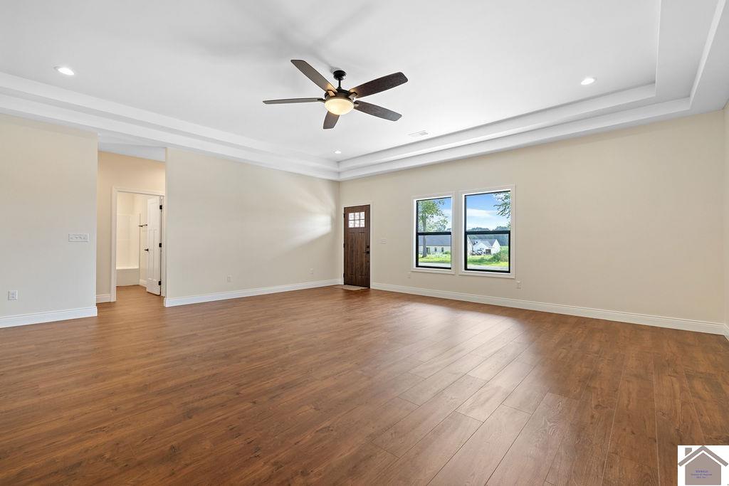 39 Ellie Ct