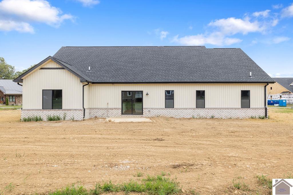 201 Ayly Estates Drive