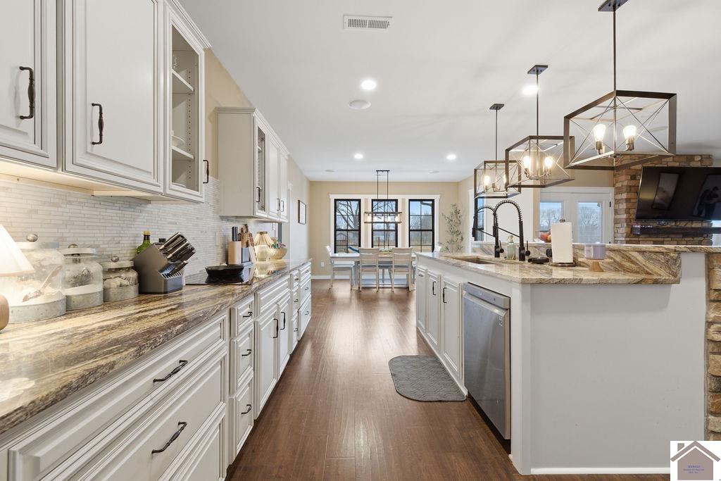 230 AYLY Estates Drive