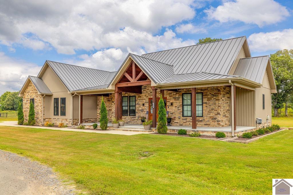 230 AYLY Estates Drive