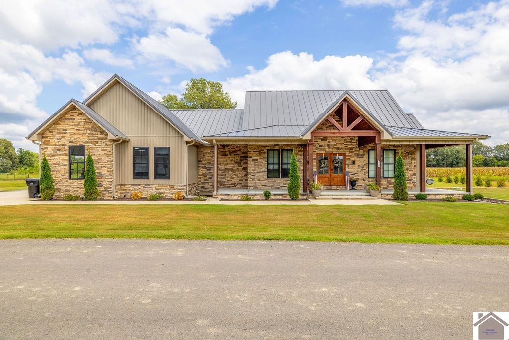 230 AYLY Estates Drive