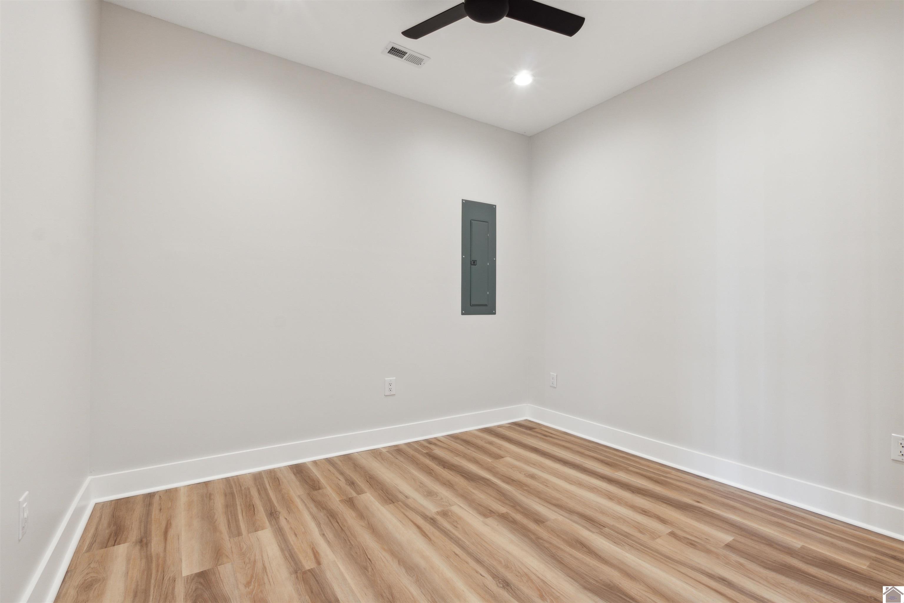 631 Sherwood Drive Unit: TRACT 1