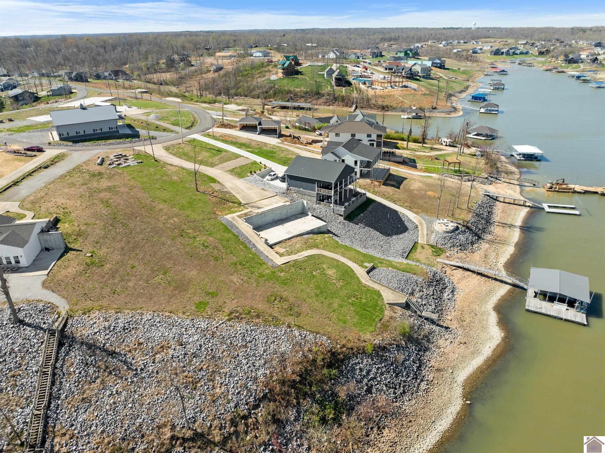 583 Sherwood Drive Unit: TRACT 2