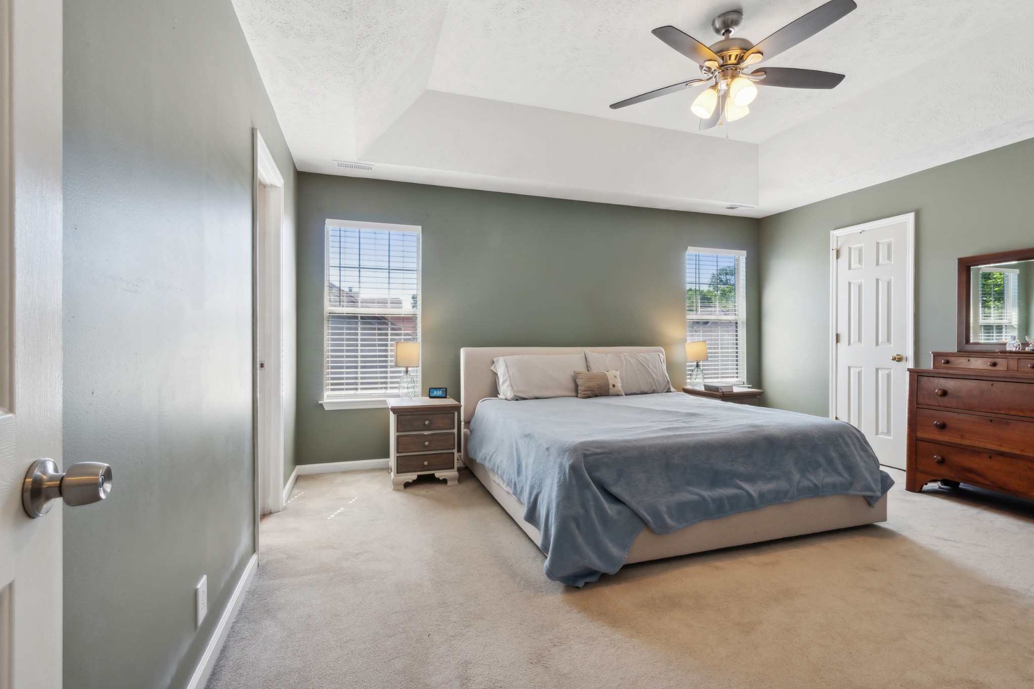 3605 Applewood Ln