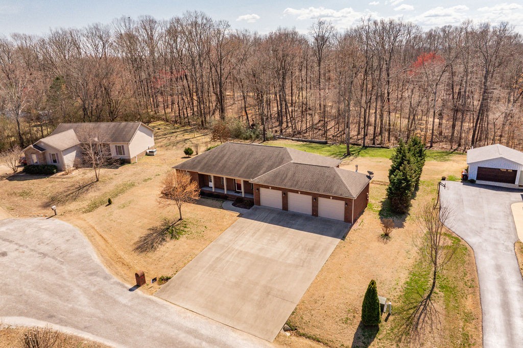 156 Kyle Ln