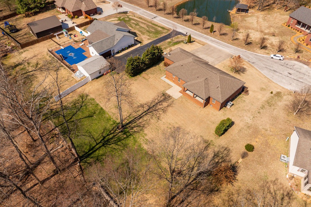156 Kyle Ln
