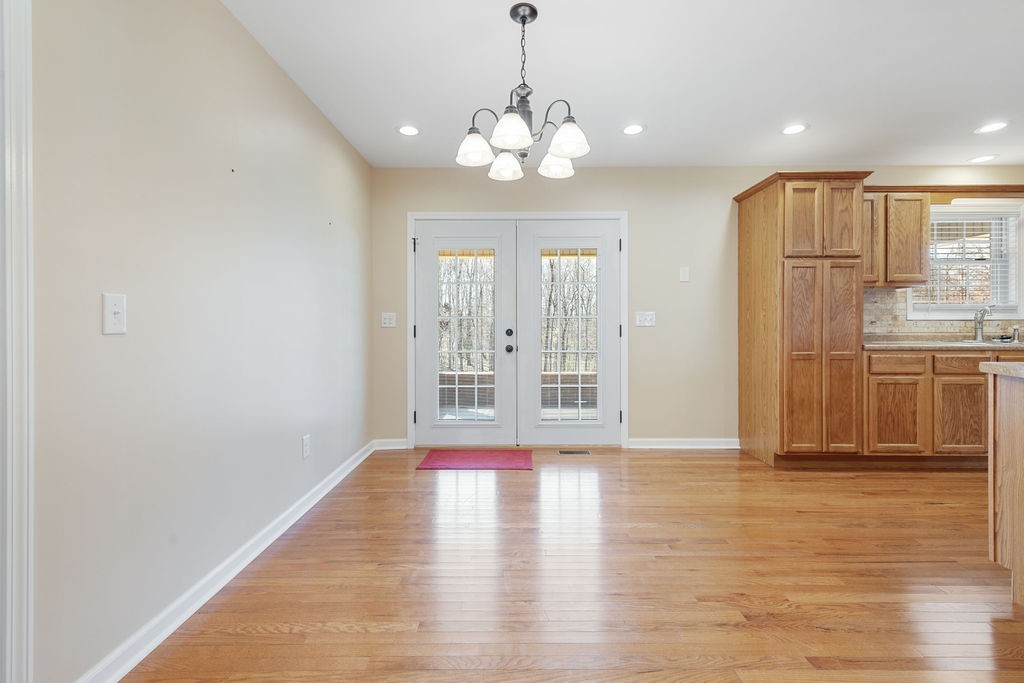 156 Kyle Ln