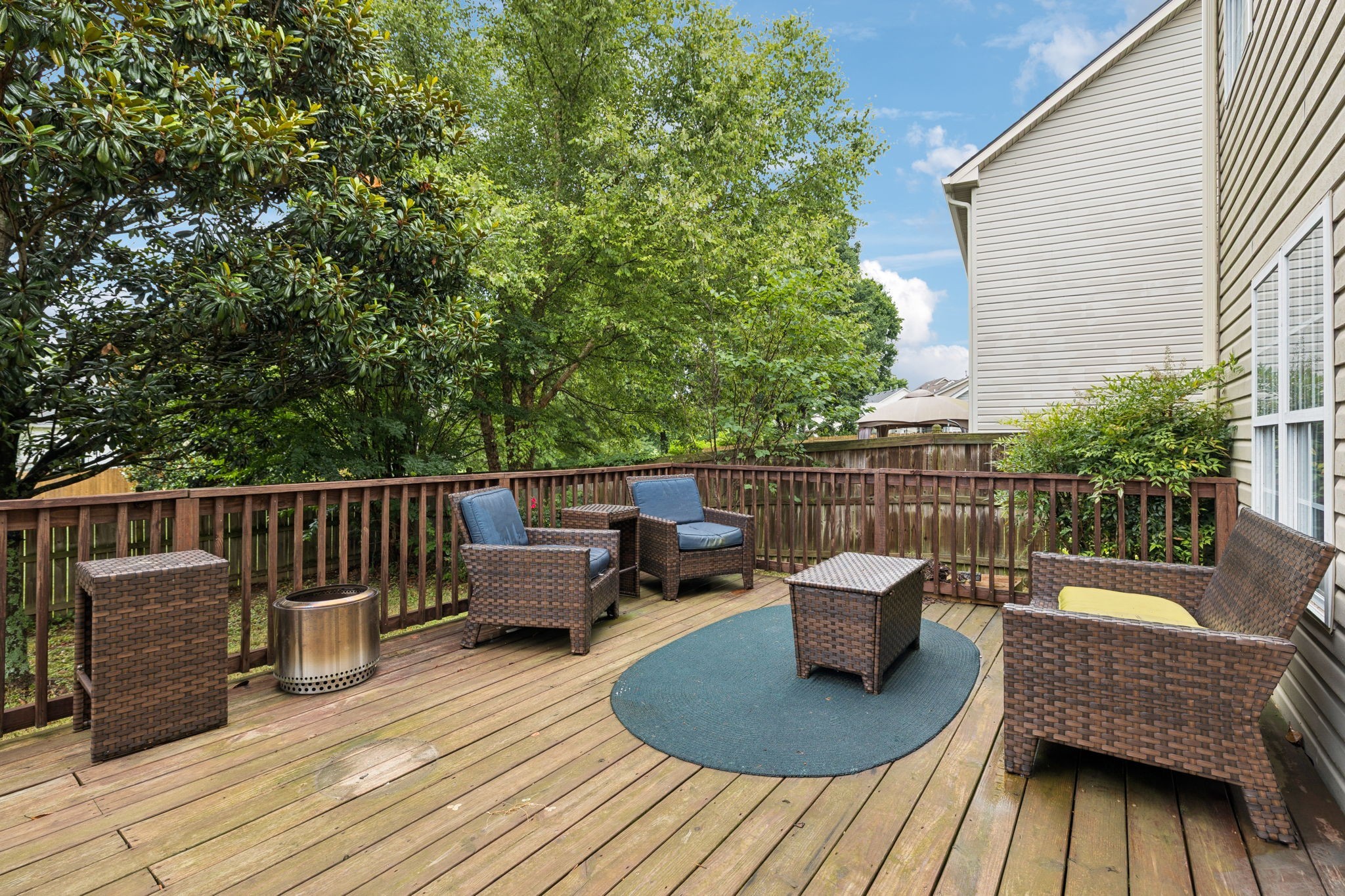 3232 Dark Woods Dr