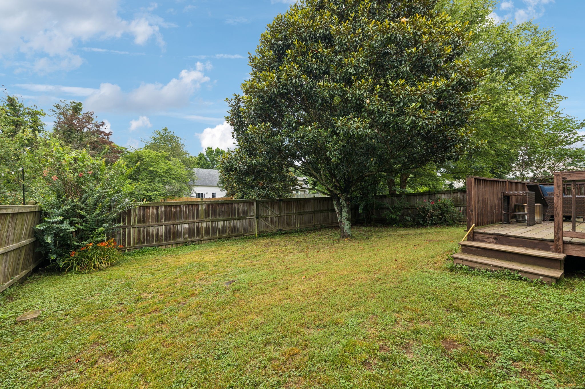 3232 Dark Woods Dr