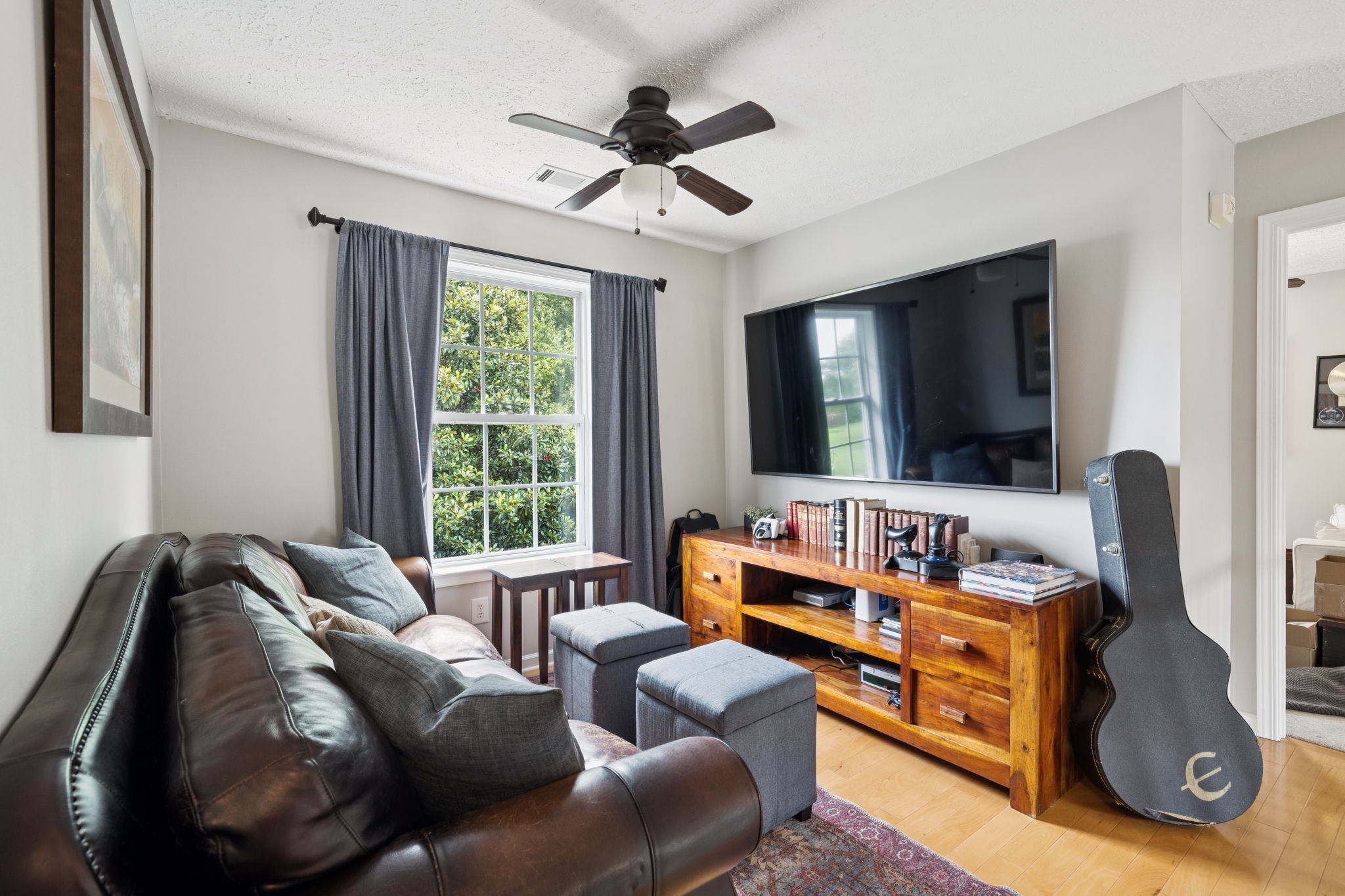 3232 Dark Woods Dr