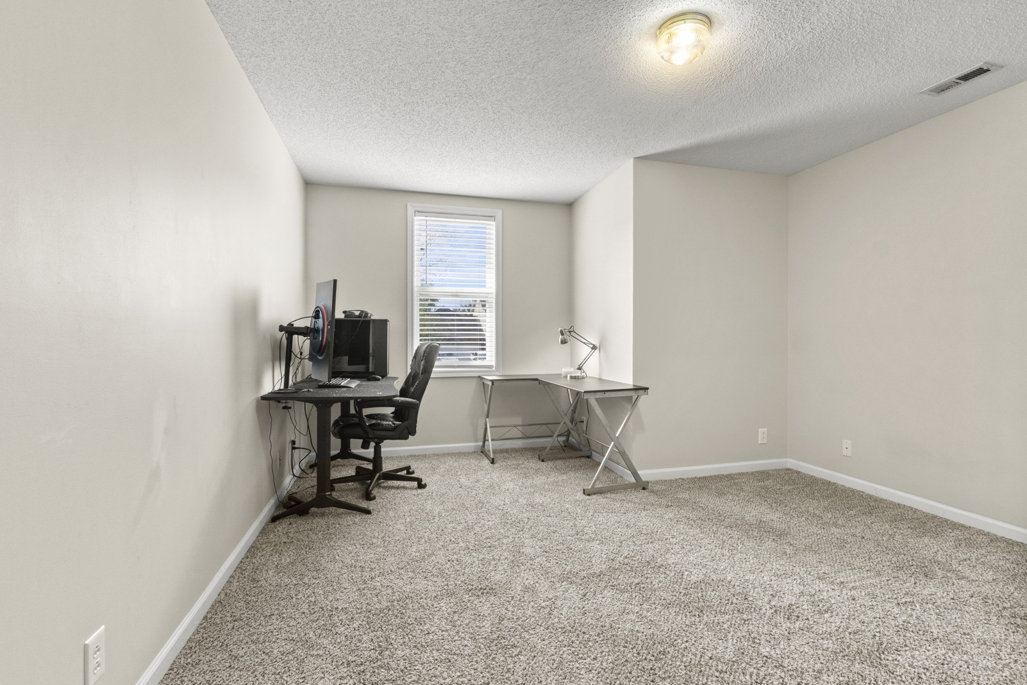 409 Cyprus Ct