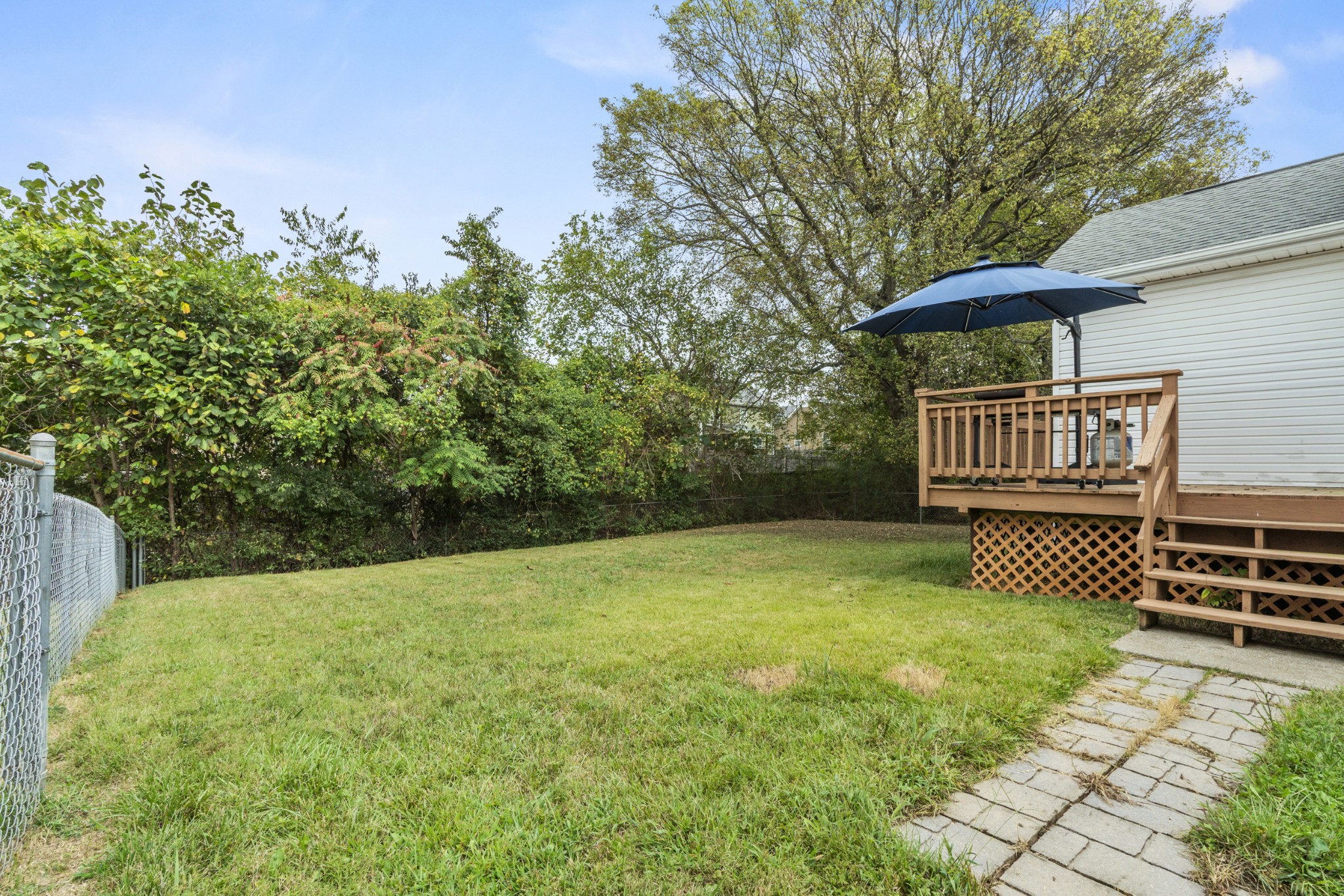 409 Cyprus Ct