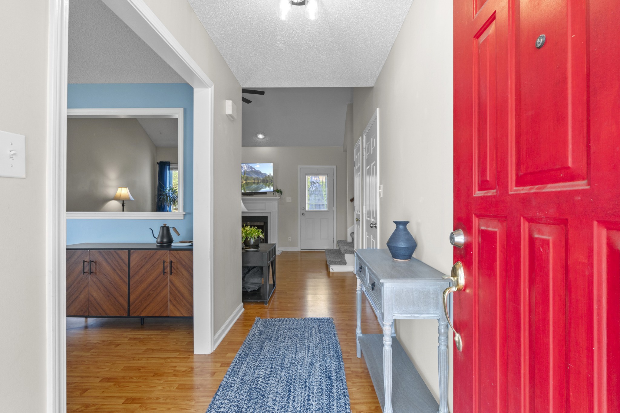 409 Cyprus Ct