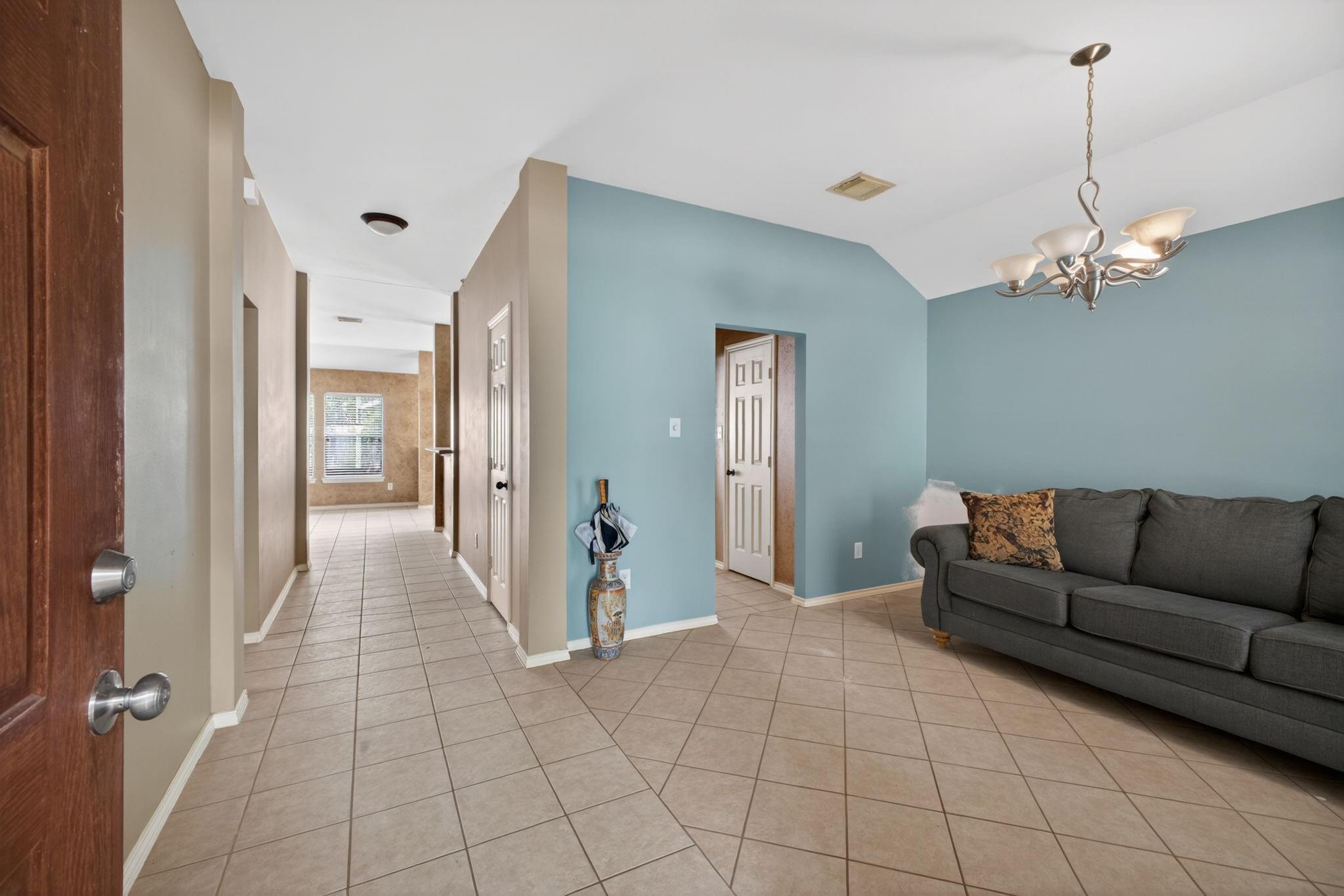 4922 Lawson Lake Lane