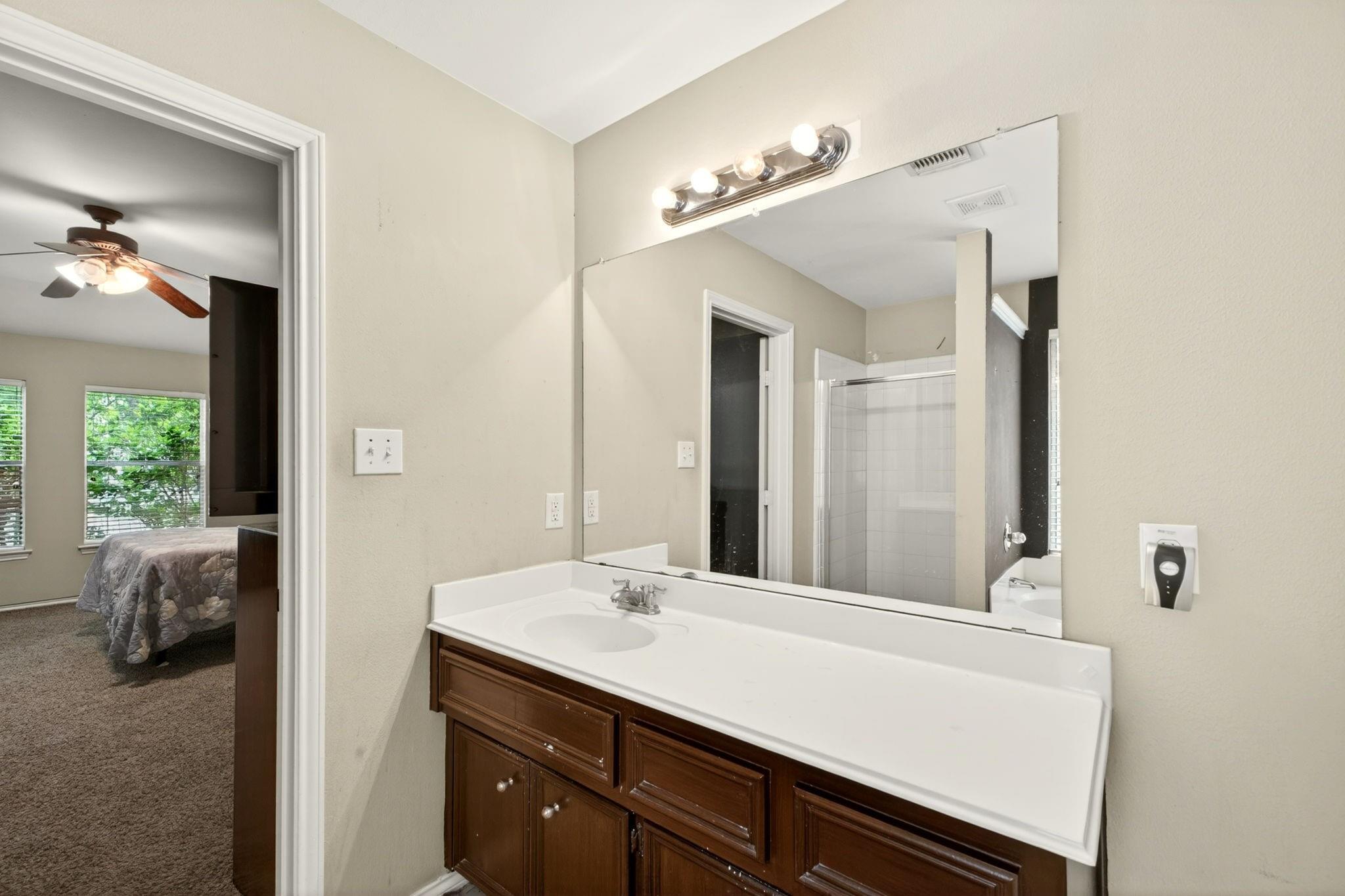 4922 Lawson Lake Lane