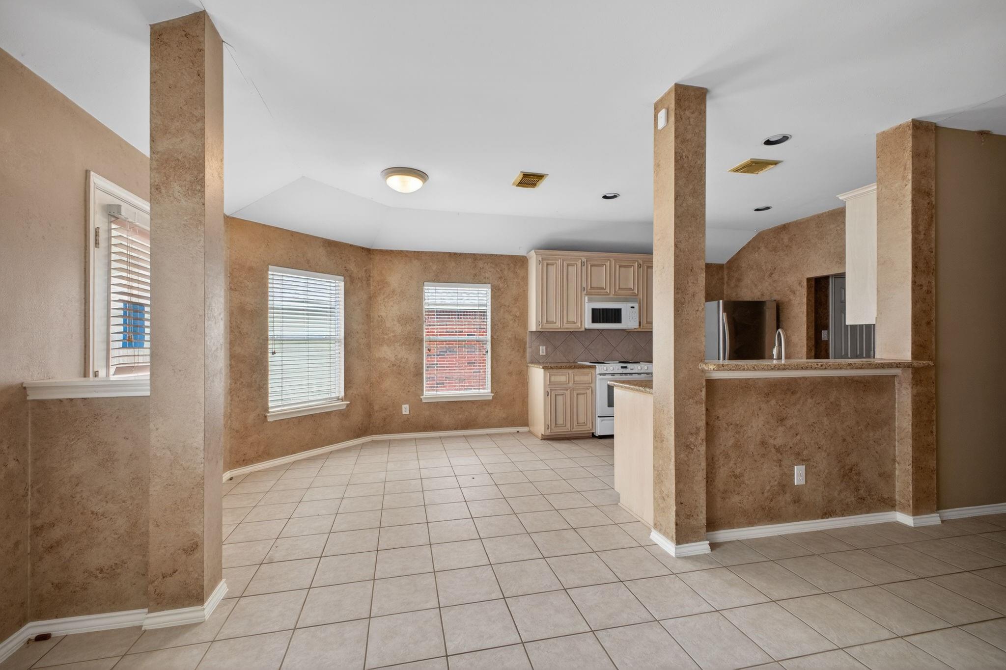 4922 Lawson Lake Lane