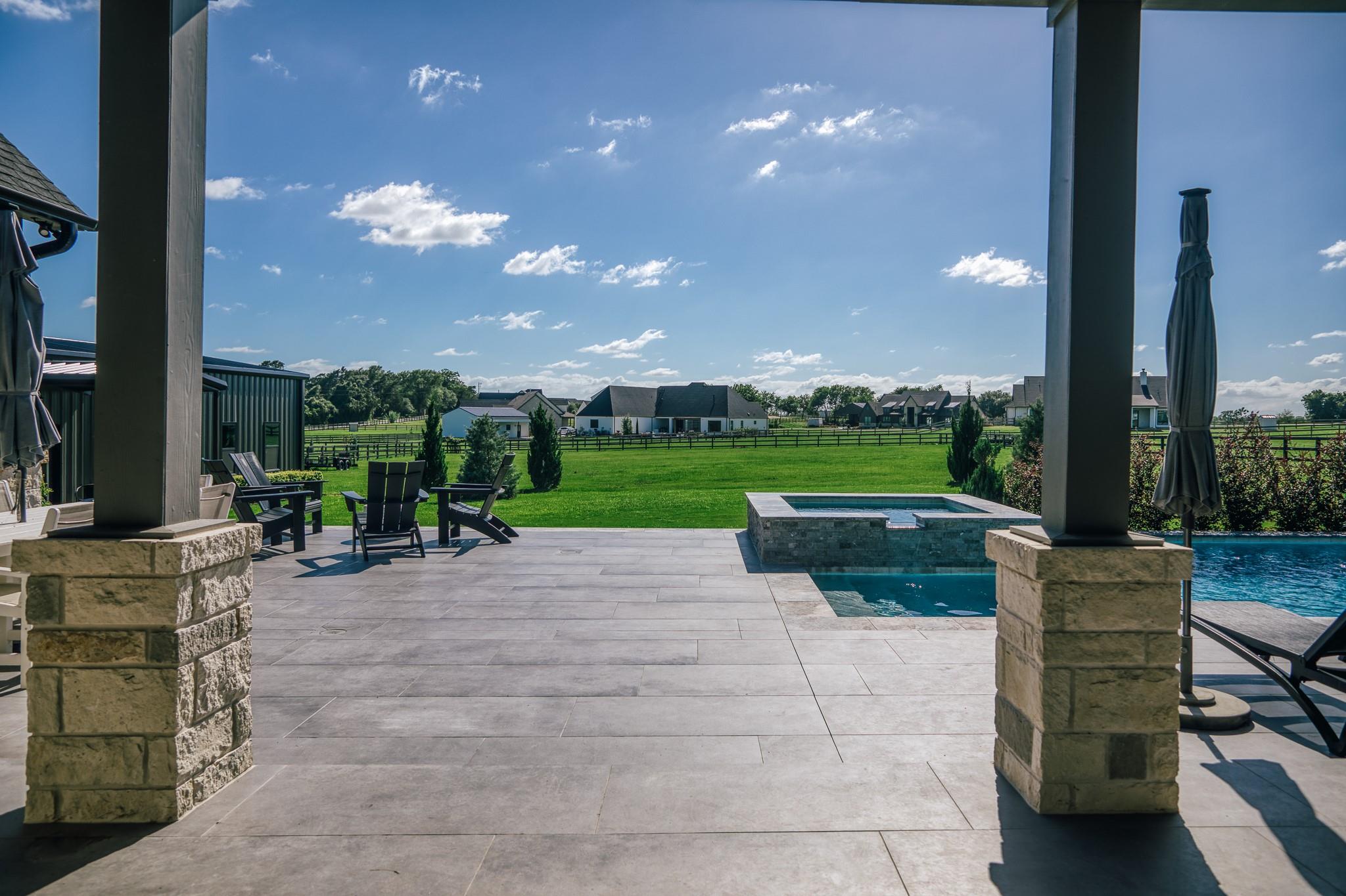 1064 Chapel View Lane