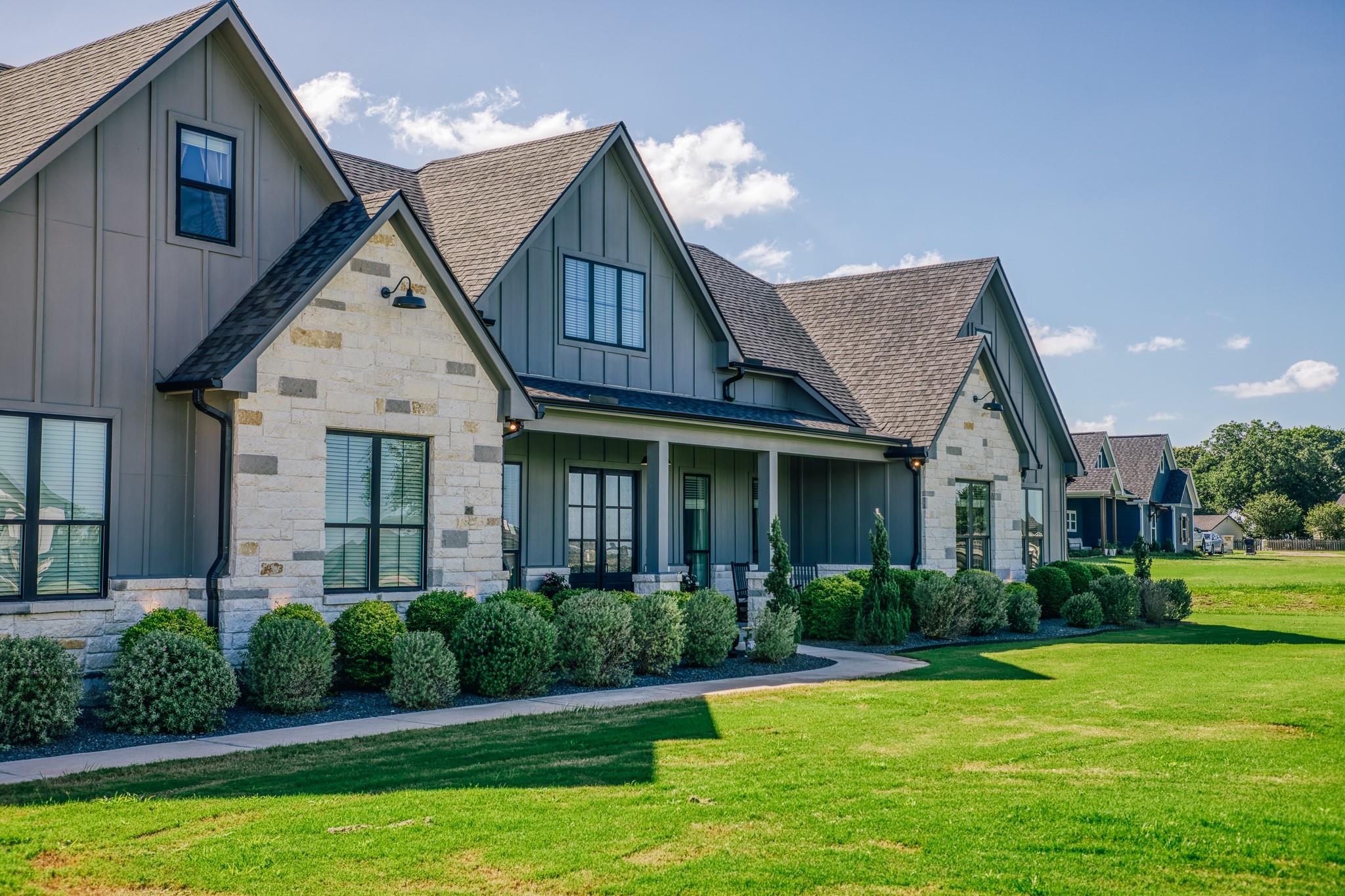 1064 Chapel View Lane