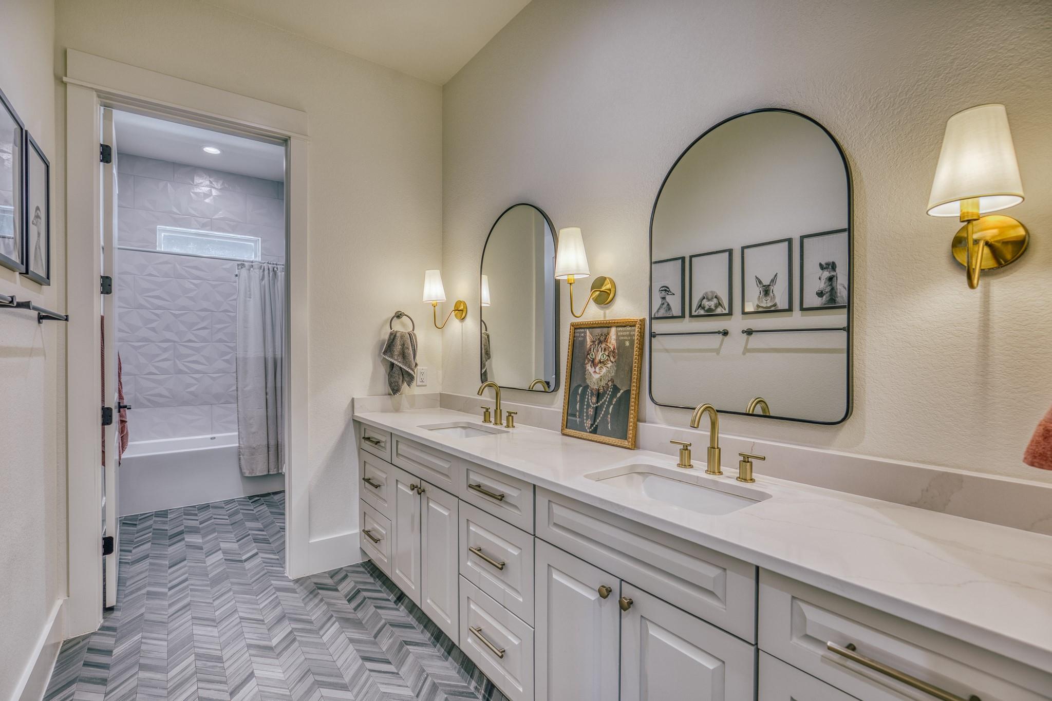 1064 Chapel View Lane