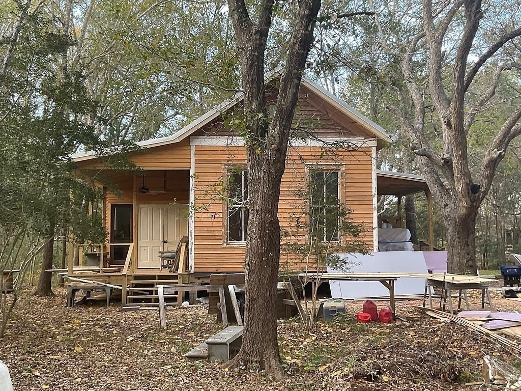 8222 Highway 105 # 3
