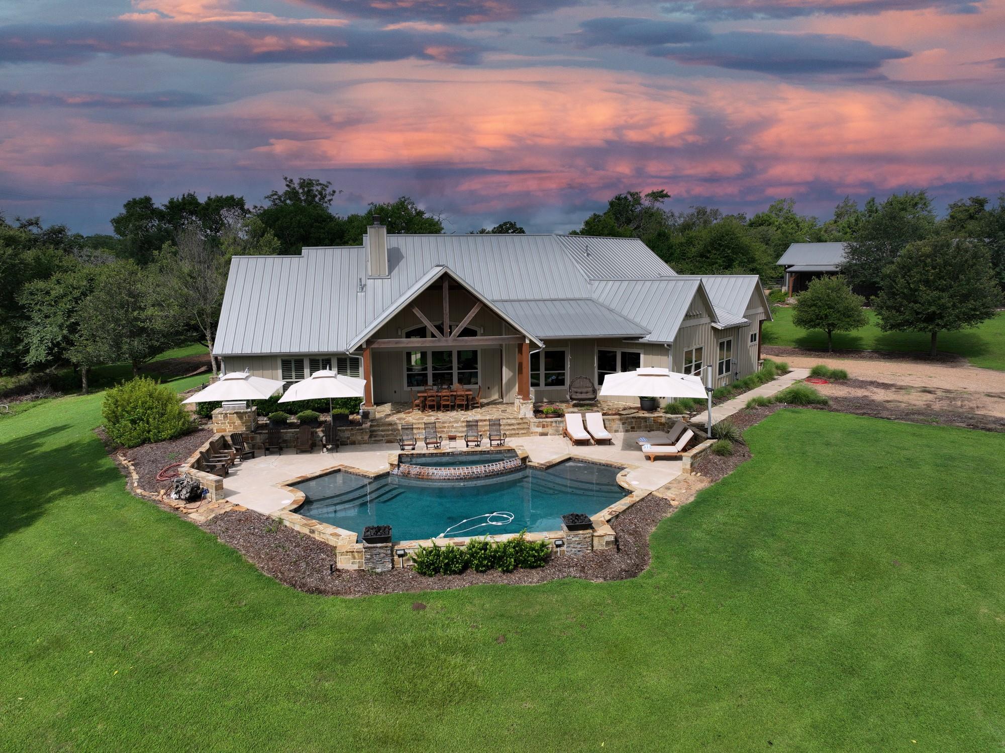 39577 Mesquite Dr