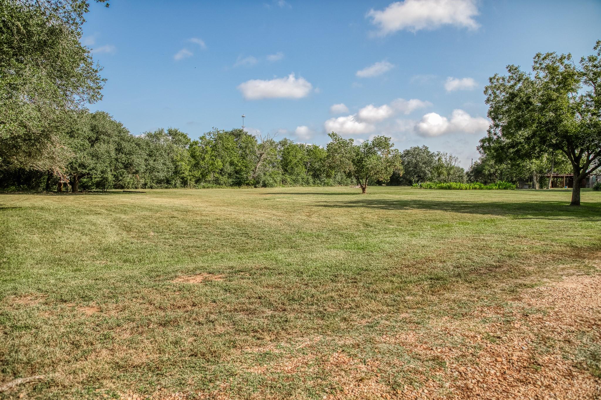 660 Oil Field Rd