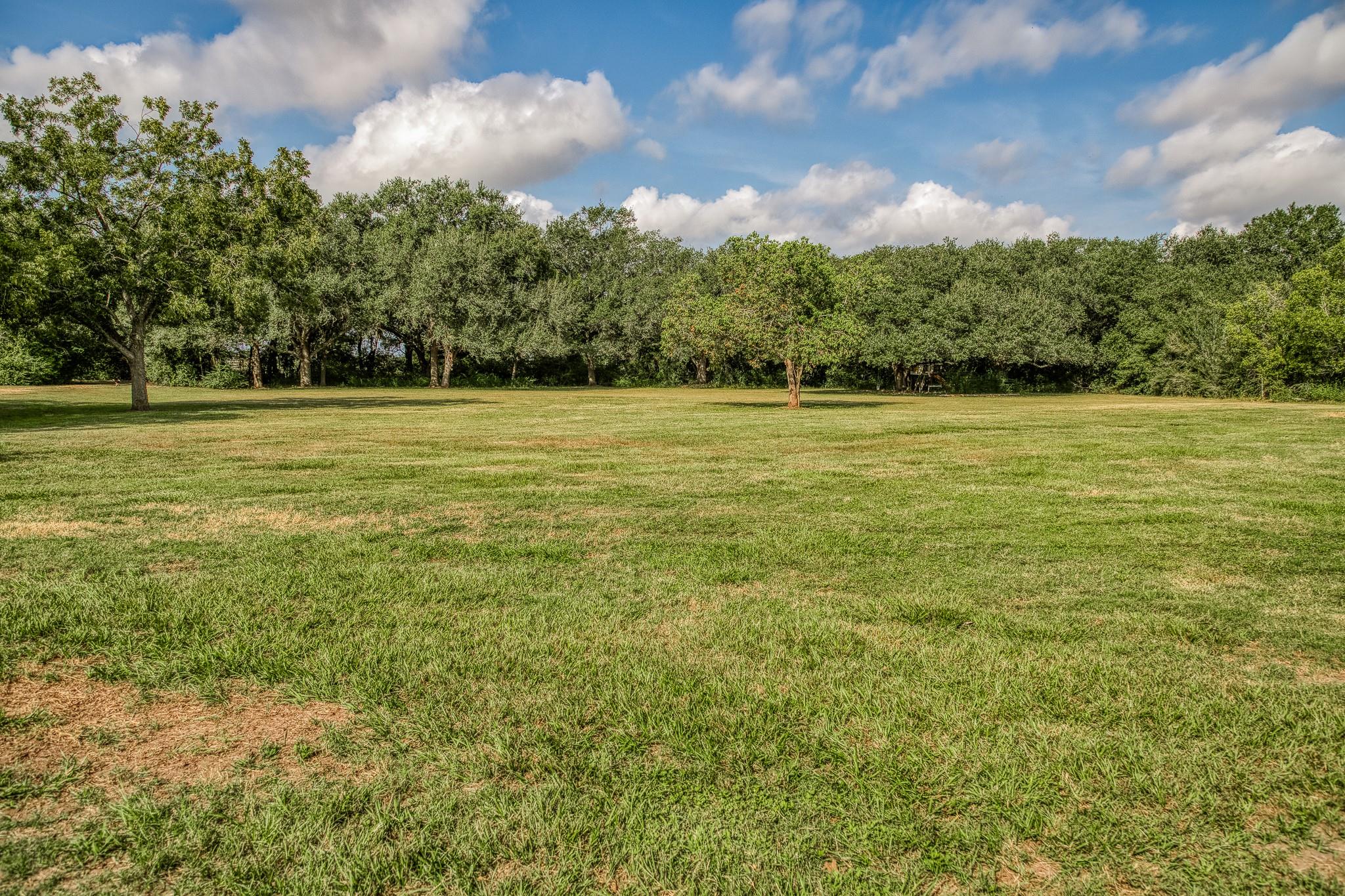660 Oil Field Rd