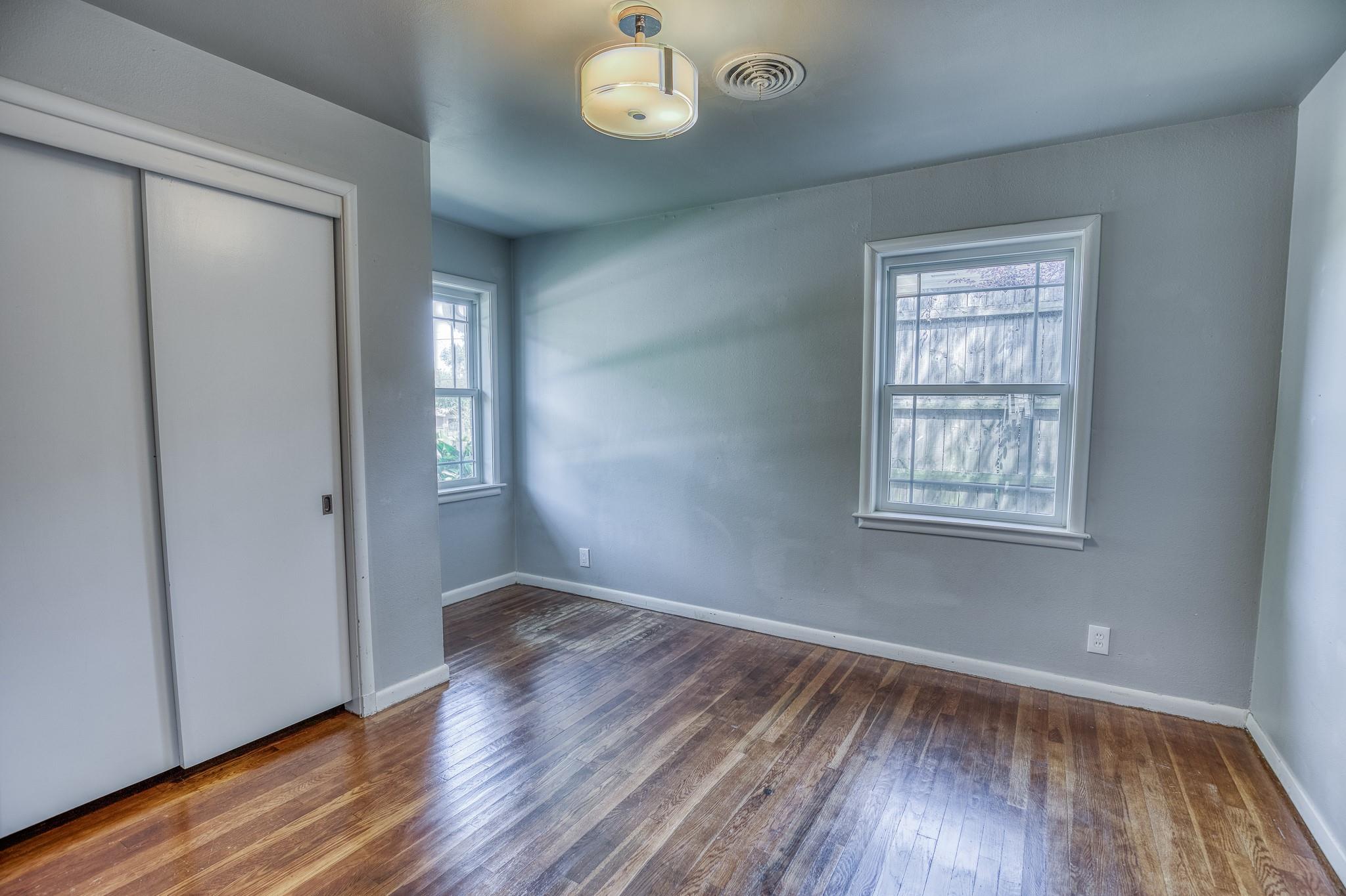 503 W Tom Green Street