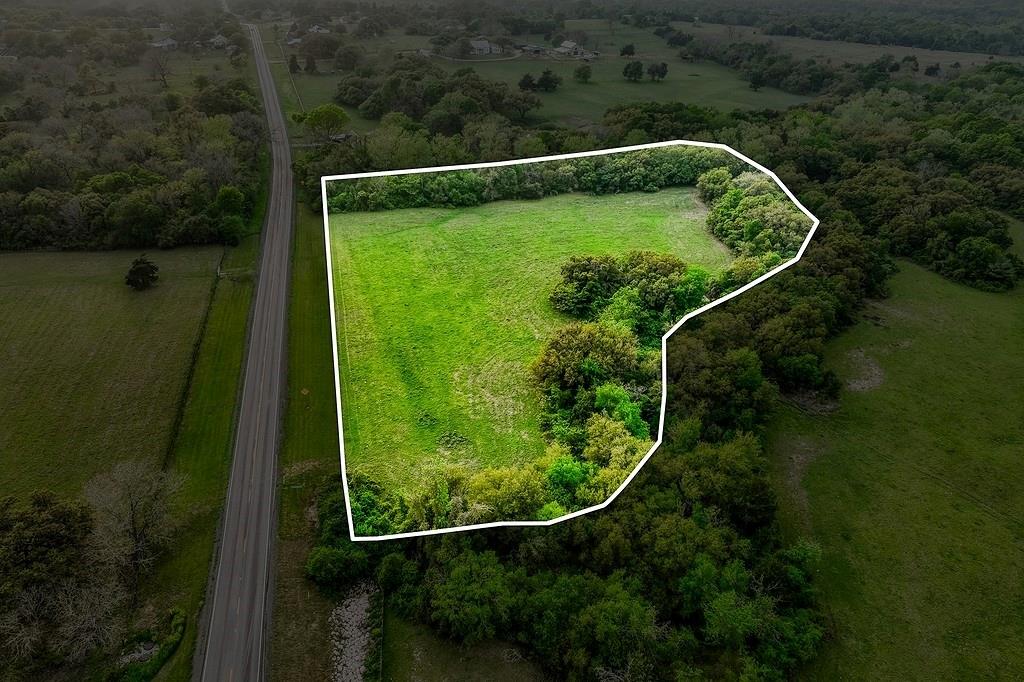 6.67 Acres Fm 390 E