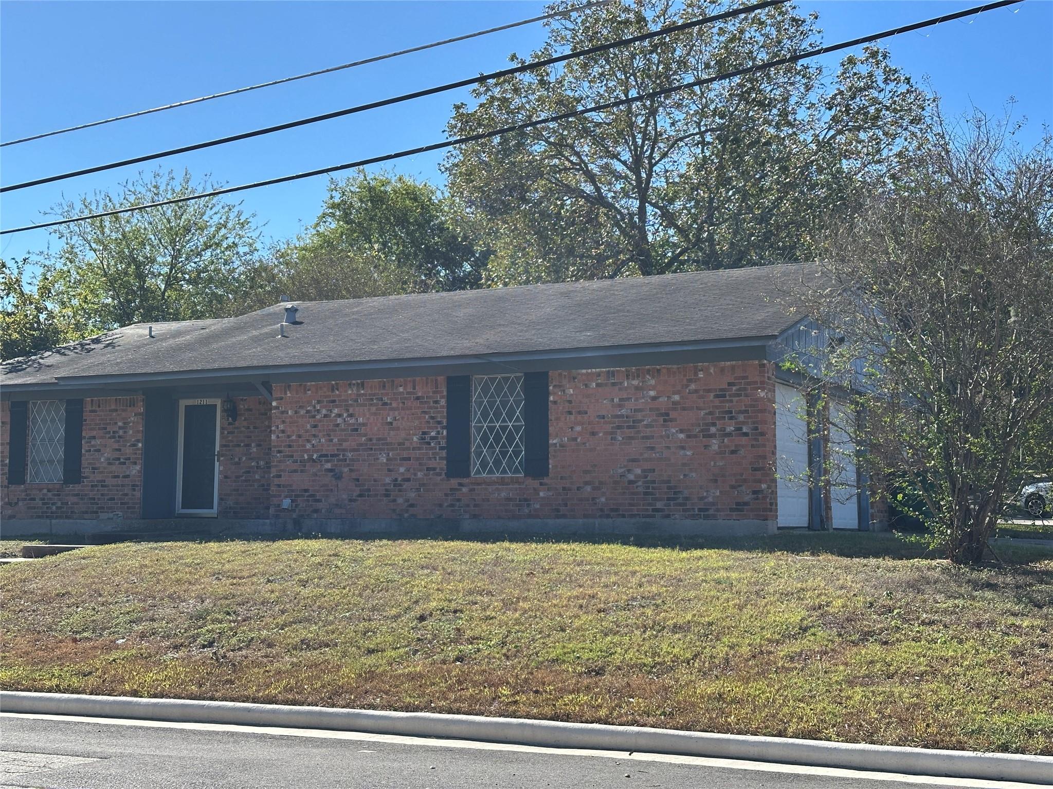 1211 W Jefferson Street
