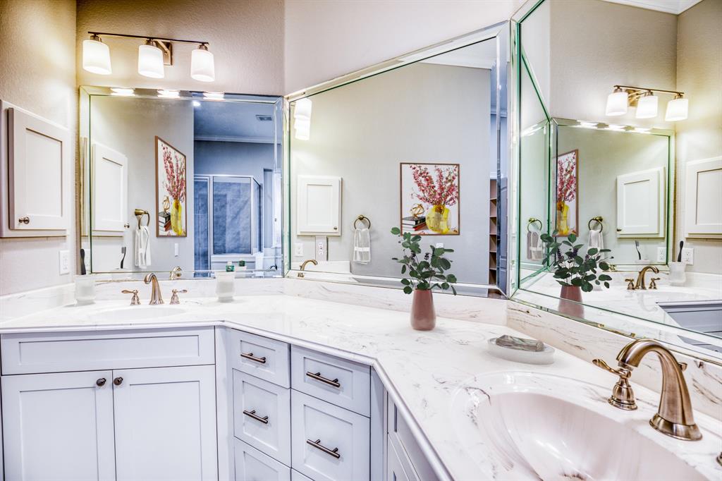 3273 Rolling Ridge Lane