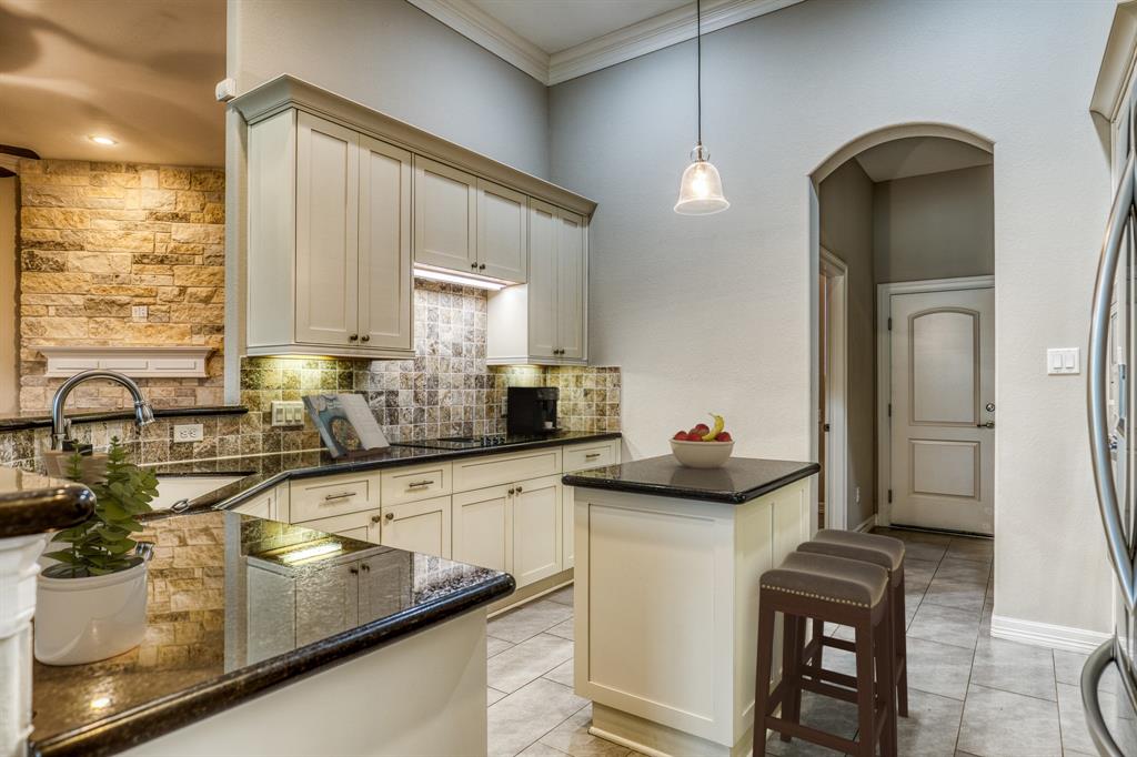 3273 Rolling Ridge Lane