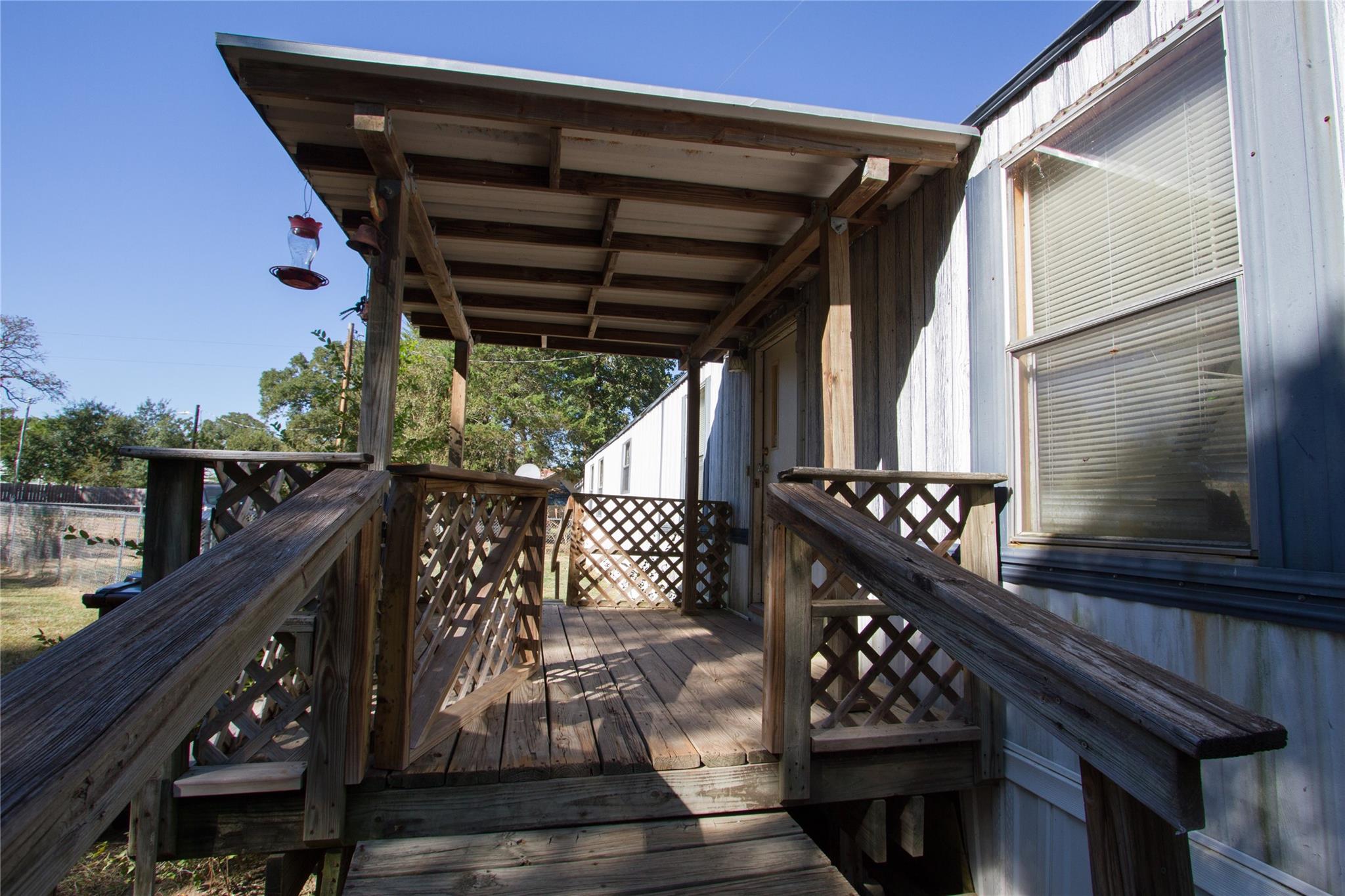 105 Hilltop Court