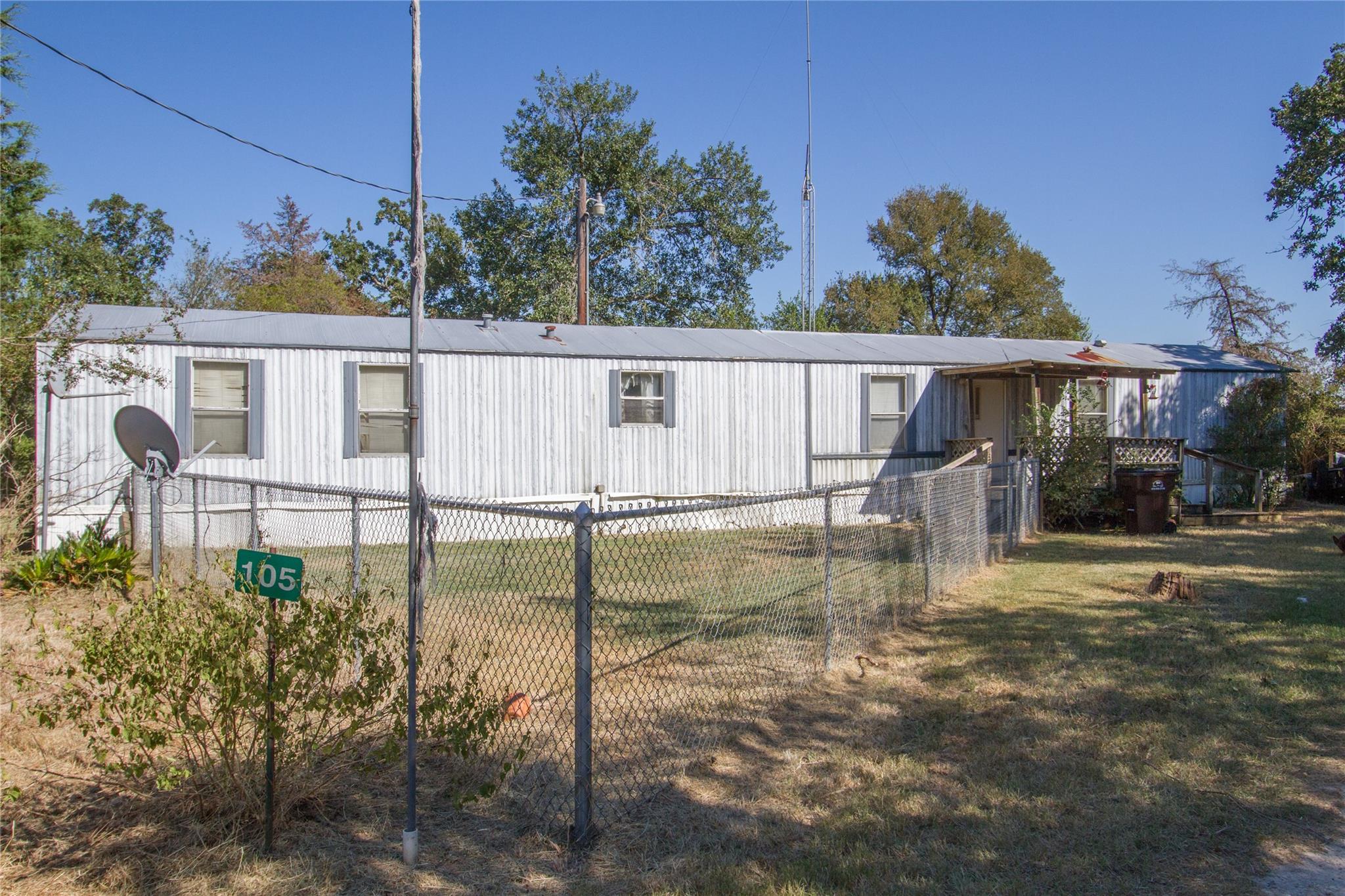 105 Hilltop Court